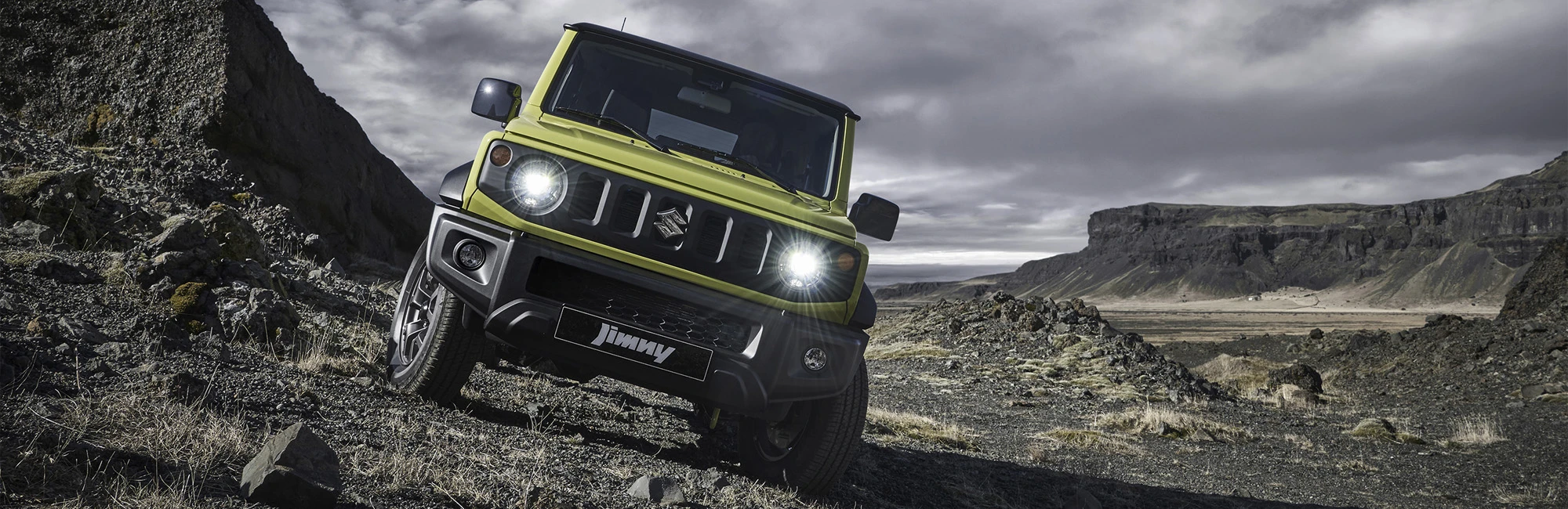 سوزوکی جیمنی سه درب